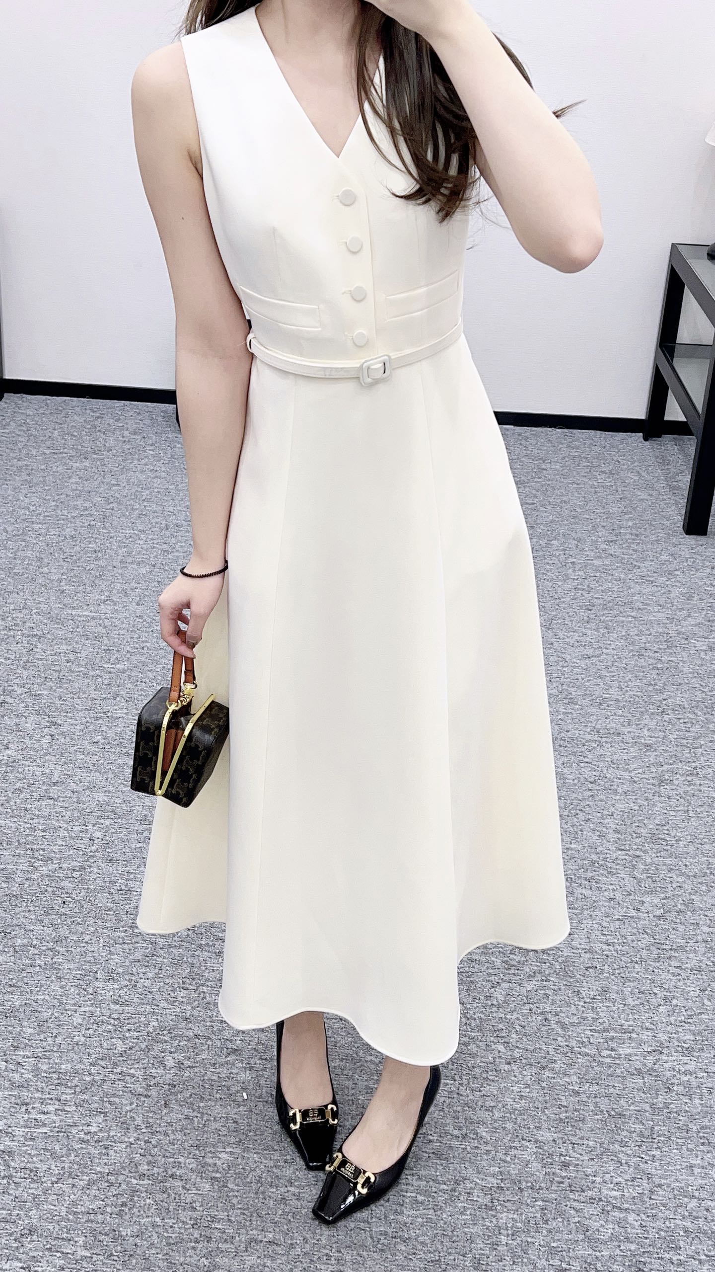 Di 25 belt dress