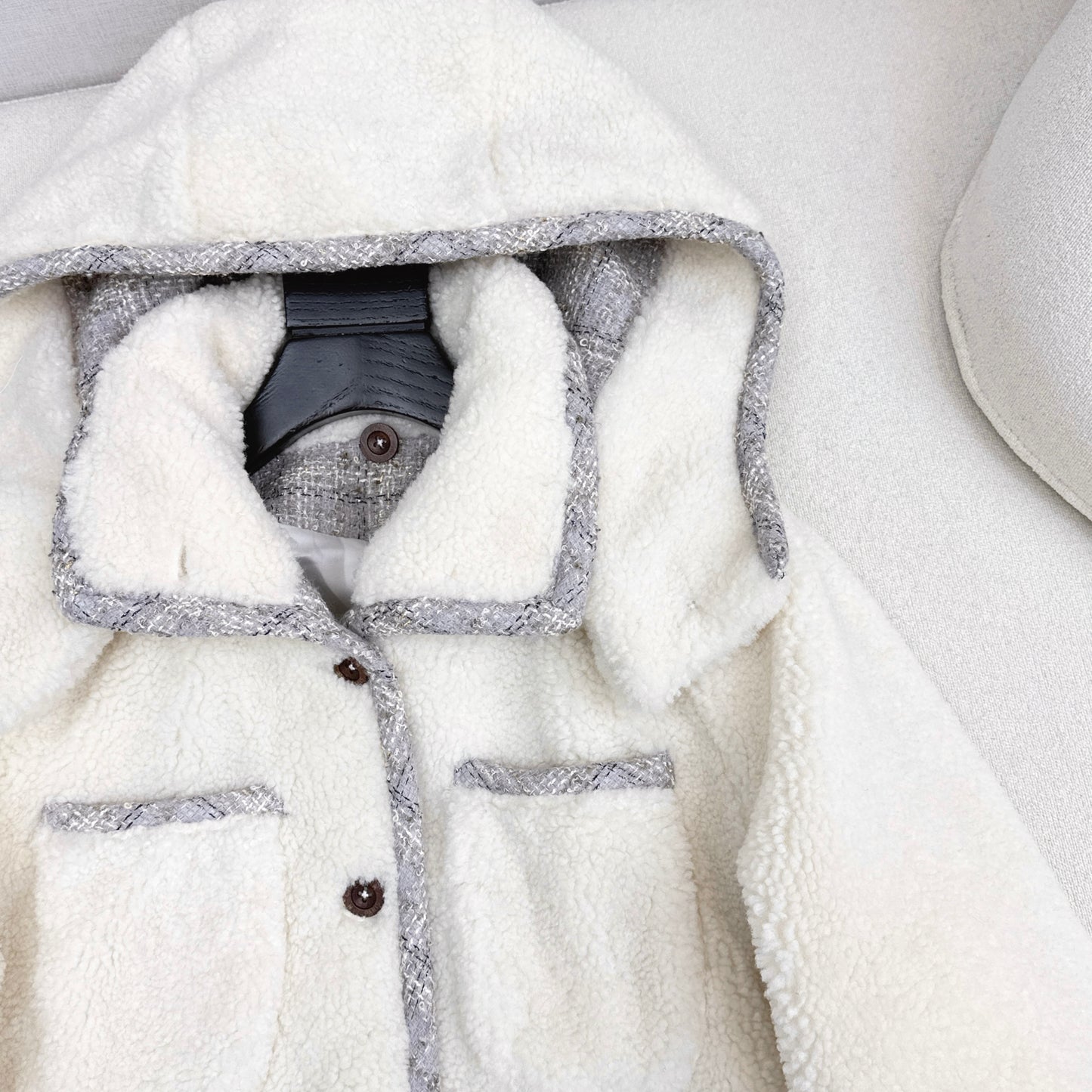 C 25 New Teddy Fur Mid-Length Hooded Jacket