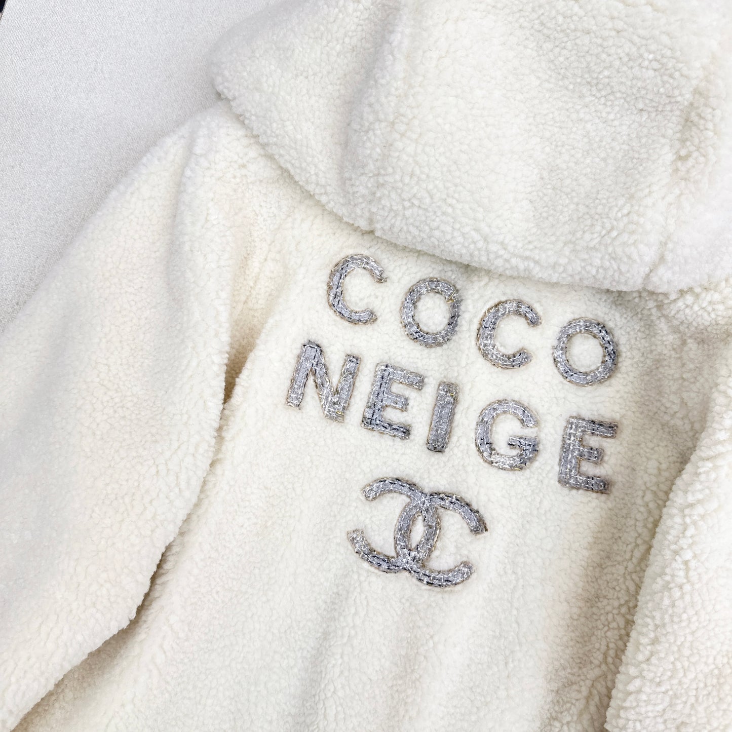 C 25 New Teddy Fur Mid-Length Hooded Jacket