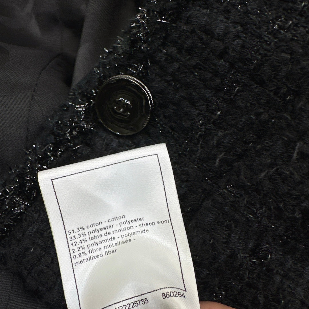 C 25 Bow-embellished woven jacket