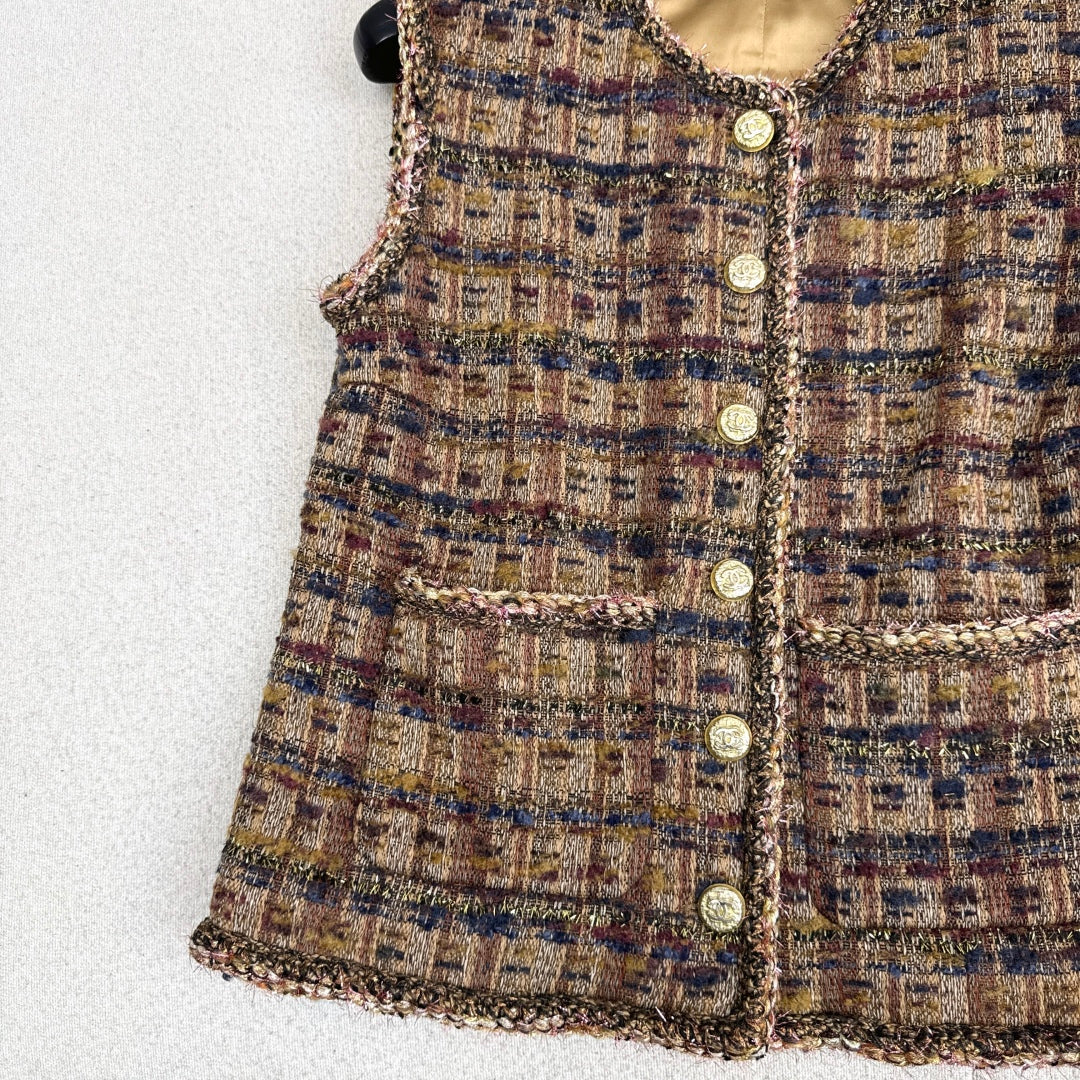 C 25 New style braided trim sleeveless vest 🤎