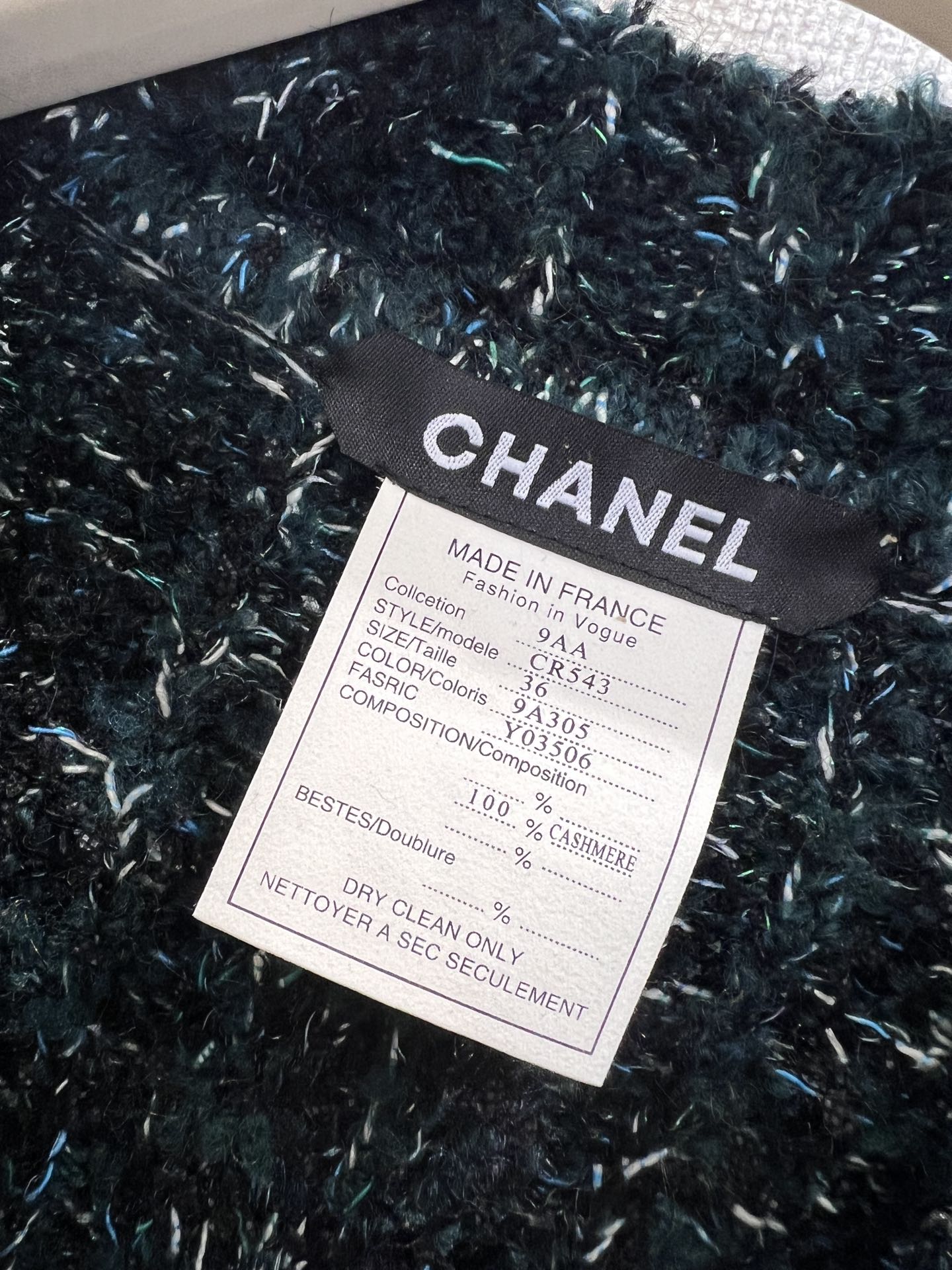 C 25K Emerald Jacquard Knit Cashmere Cardigan - Haute Couture Collection