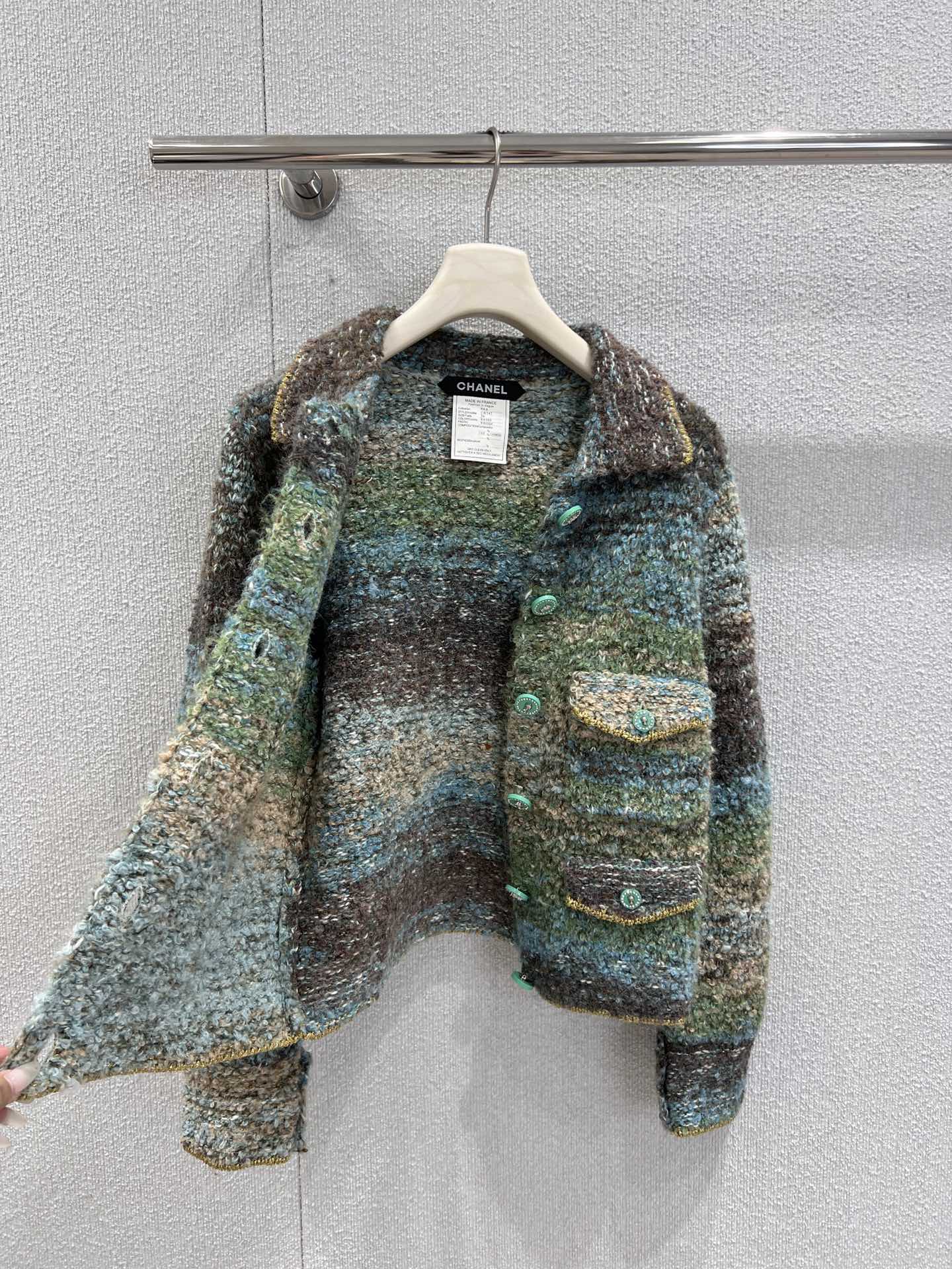C 25K Light Green Cashmere Cardigan High-end Handicraft Series