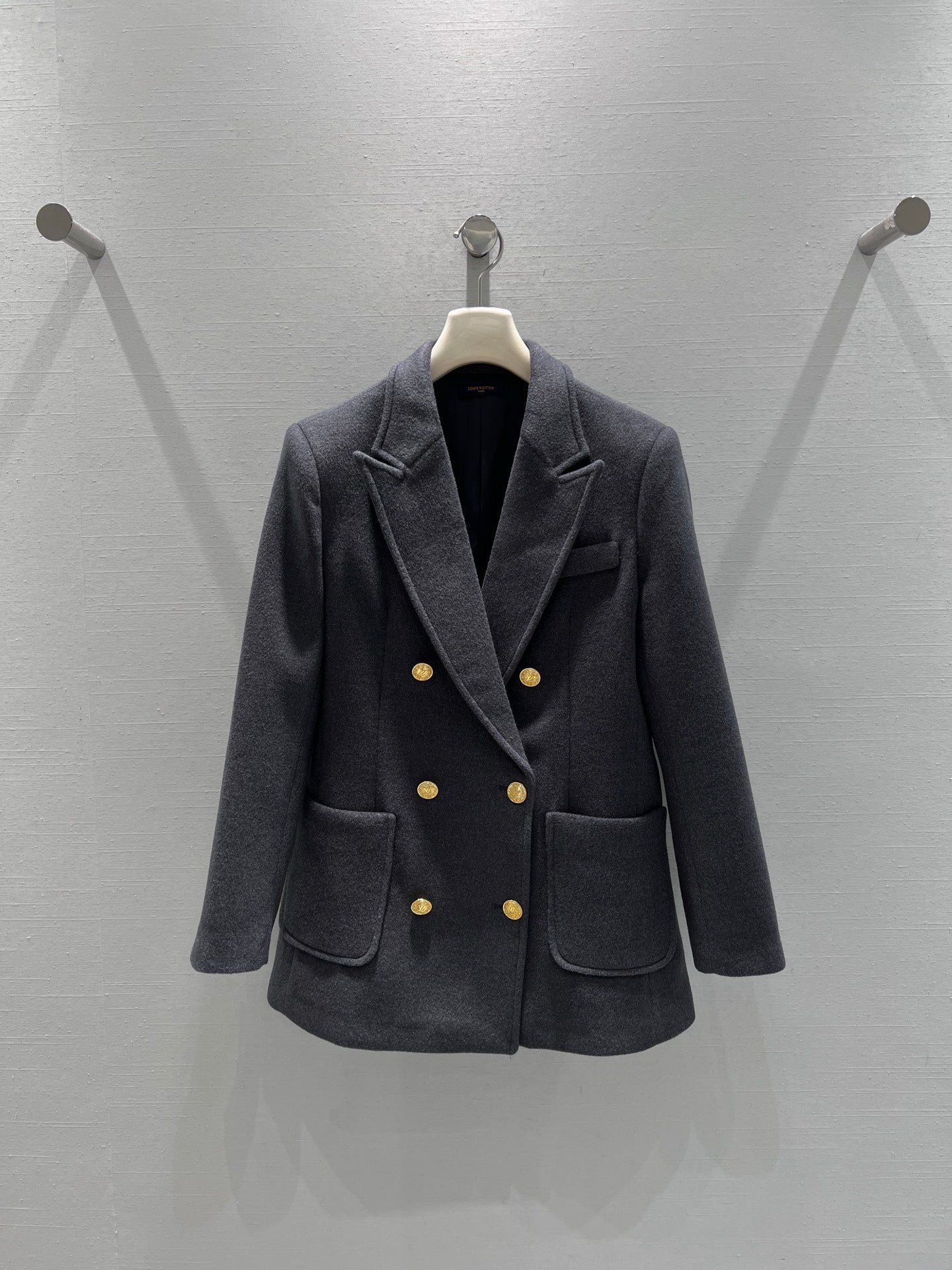 L 25 wool blazer
