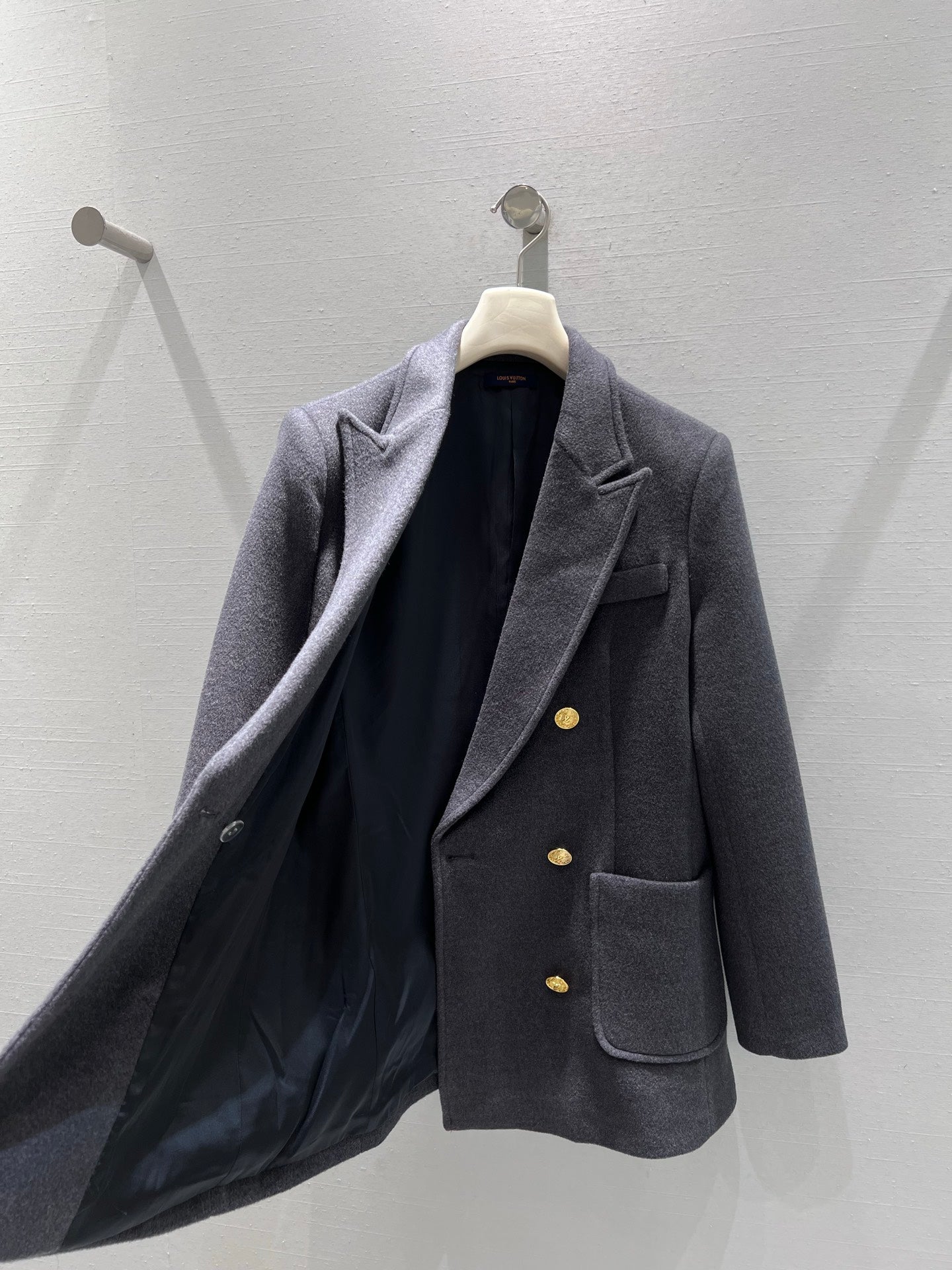 L 25 wool blazer