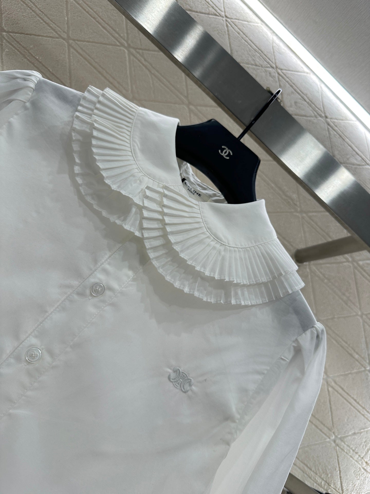 Ce 25 pleated lapel shirt