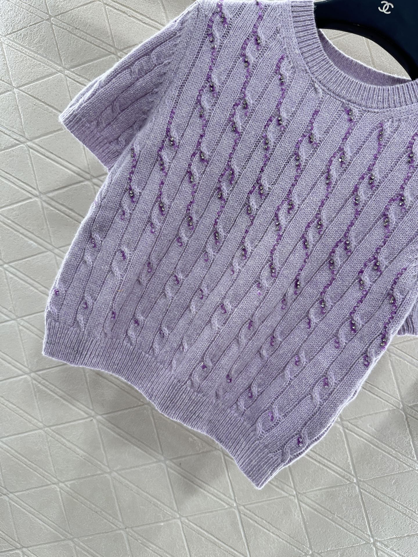 Gu 25 Cable Knit Rhinestone Short Sleeves