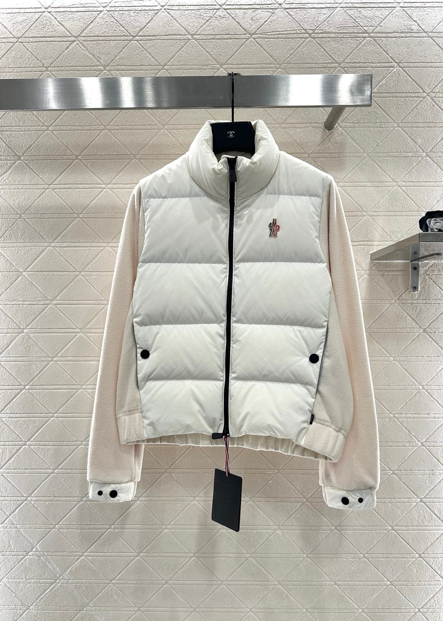 Mon 25 Stand collar paneled zipper down jacket