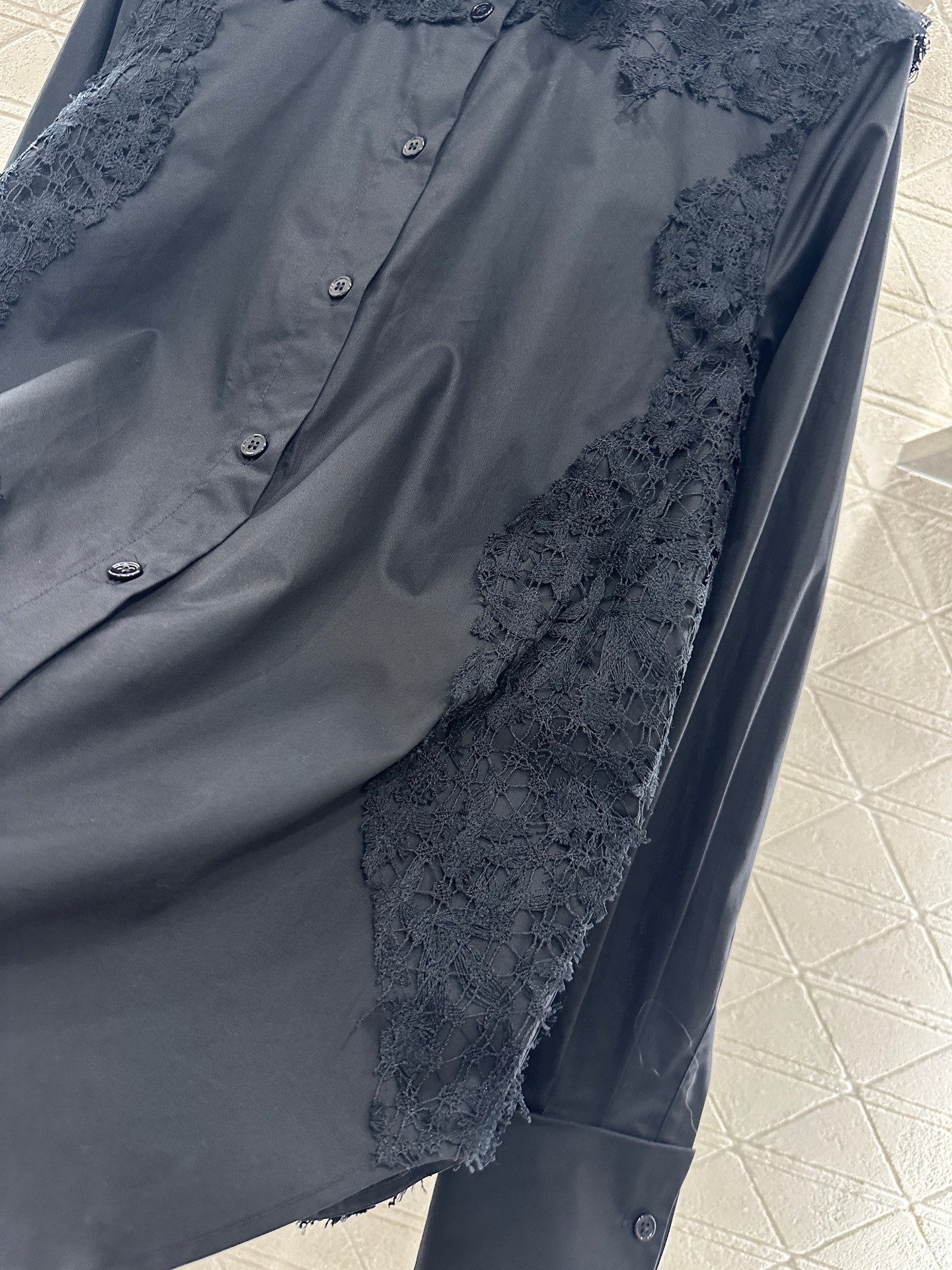 Di 25 Lace shirt