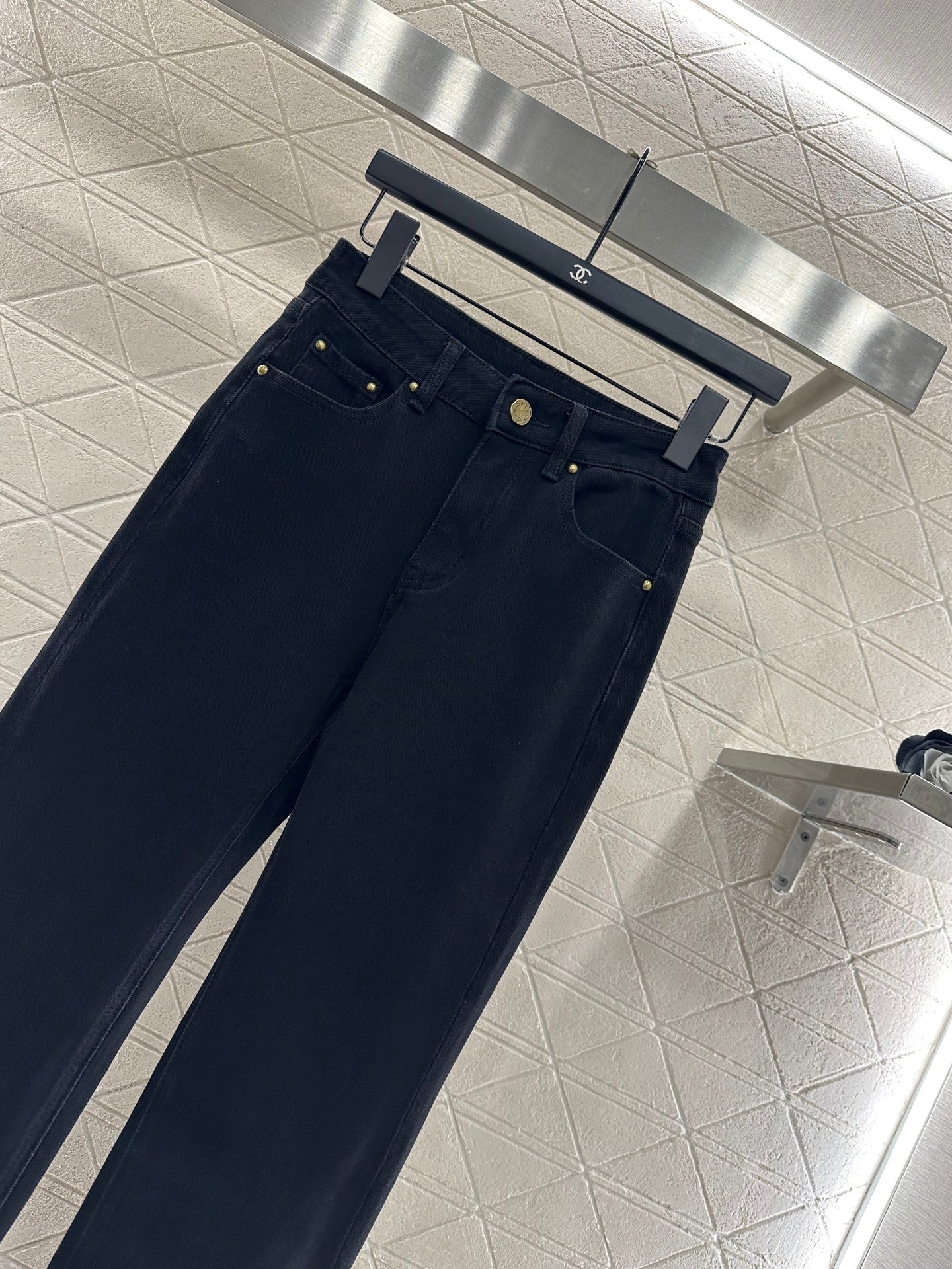L 25 Leather label denim trousers