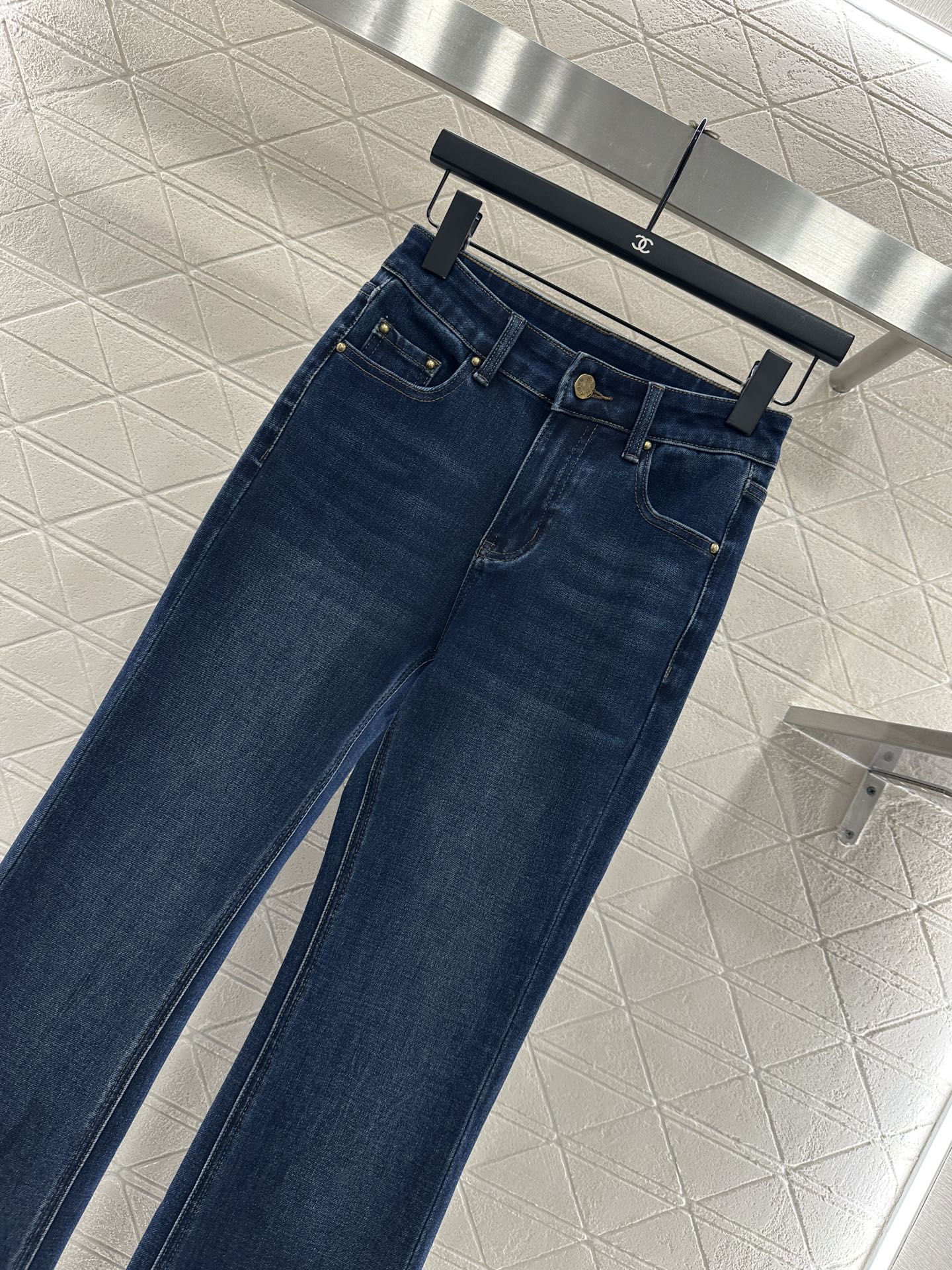 L 25 Leather label denim trousers