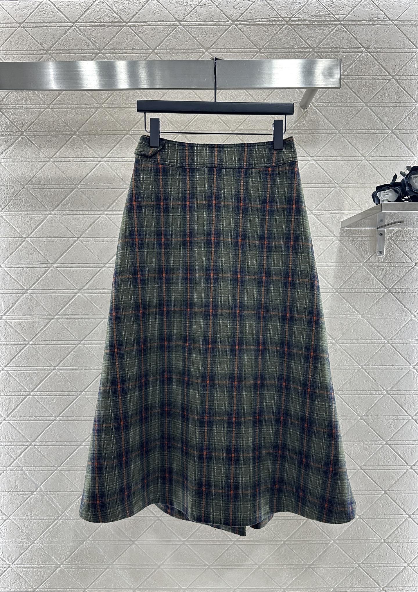 Mi 25 Plaid Blazer and Skirt Set