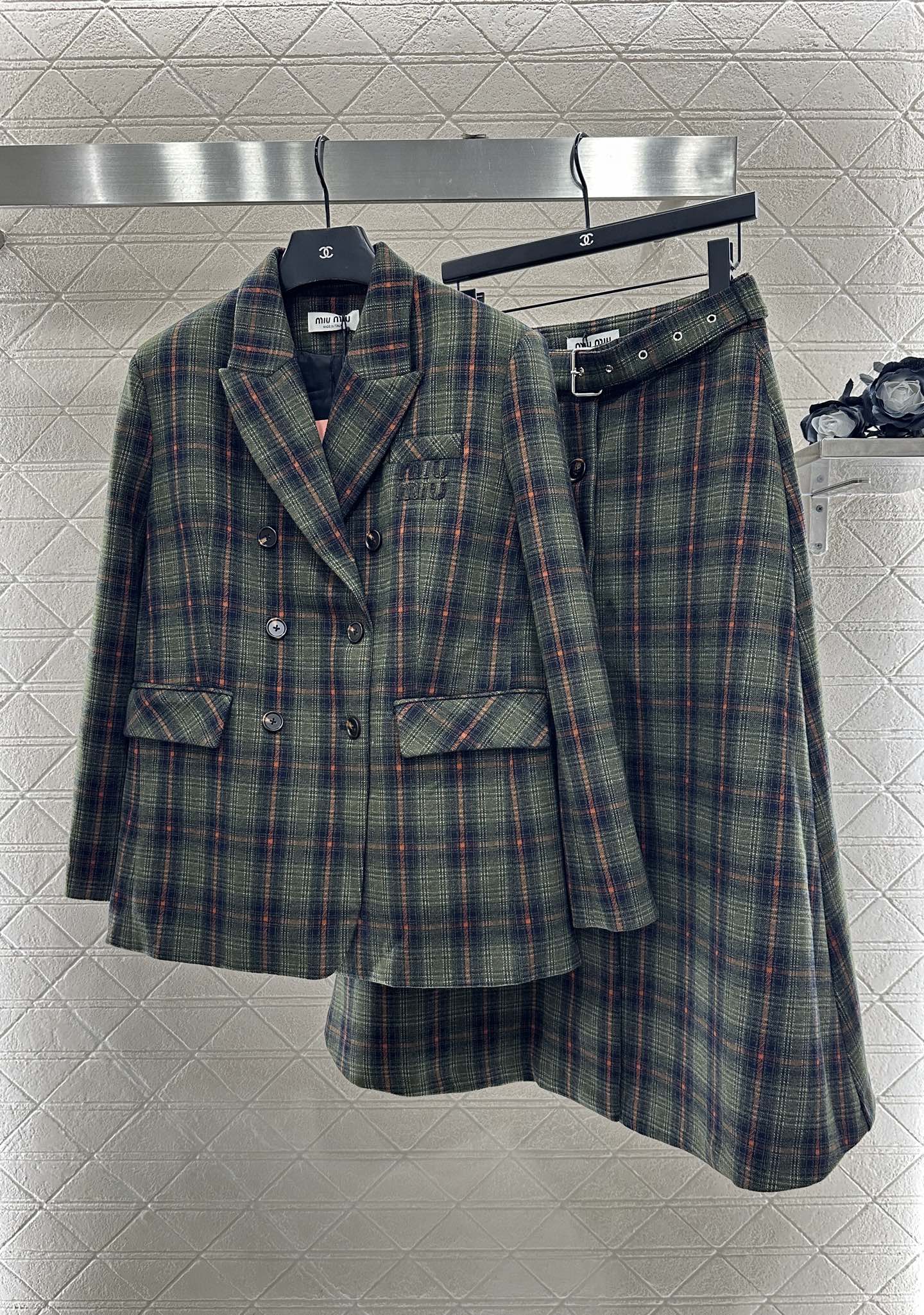 Mi 25 Plaid Blazer and Skirt Set