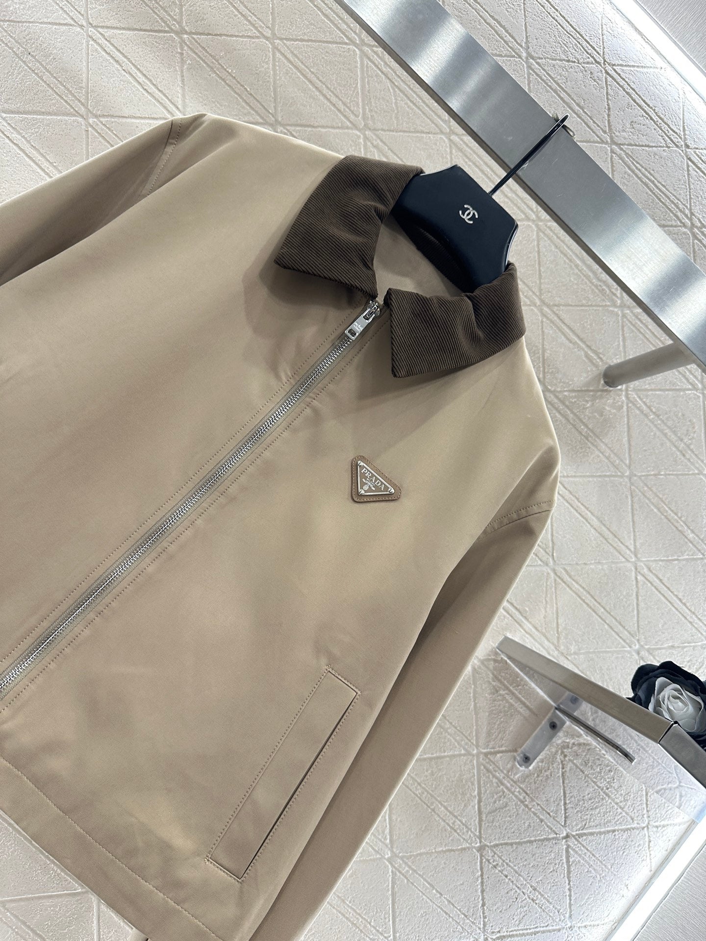 Pr 25 Corduroy collar jacket