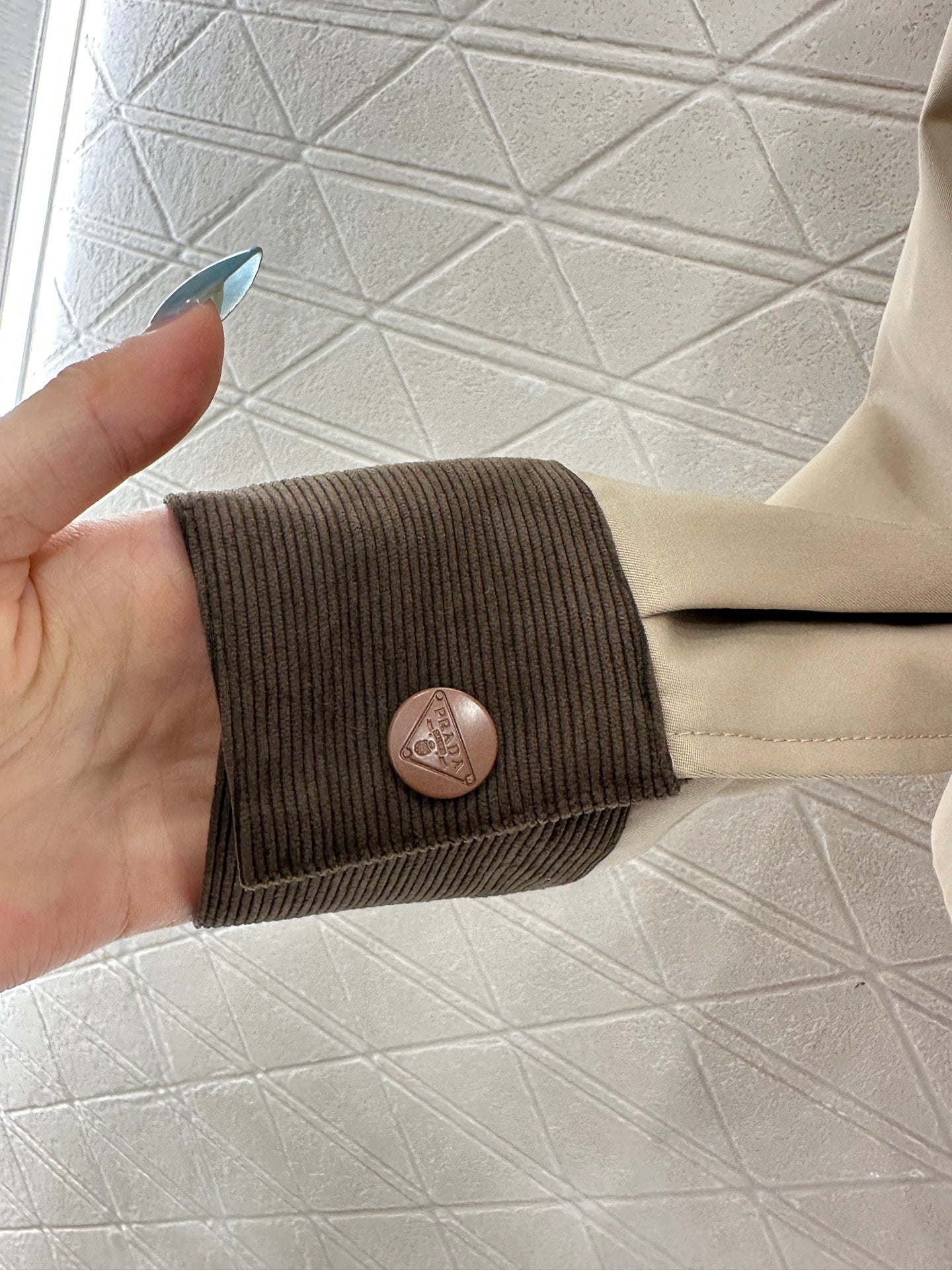 Pr 25 Corduroy collar jacket