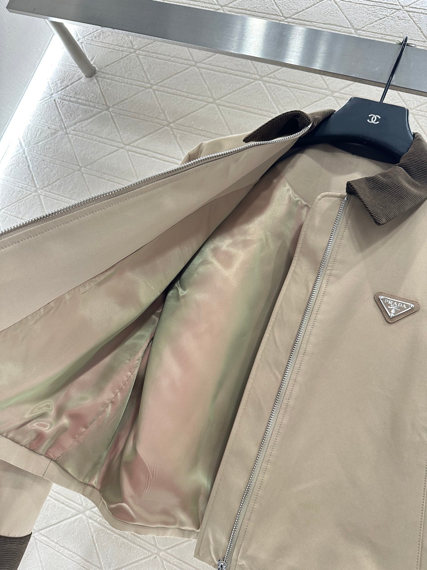 Pr 25 Corduroy collar jacket