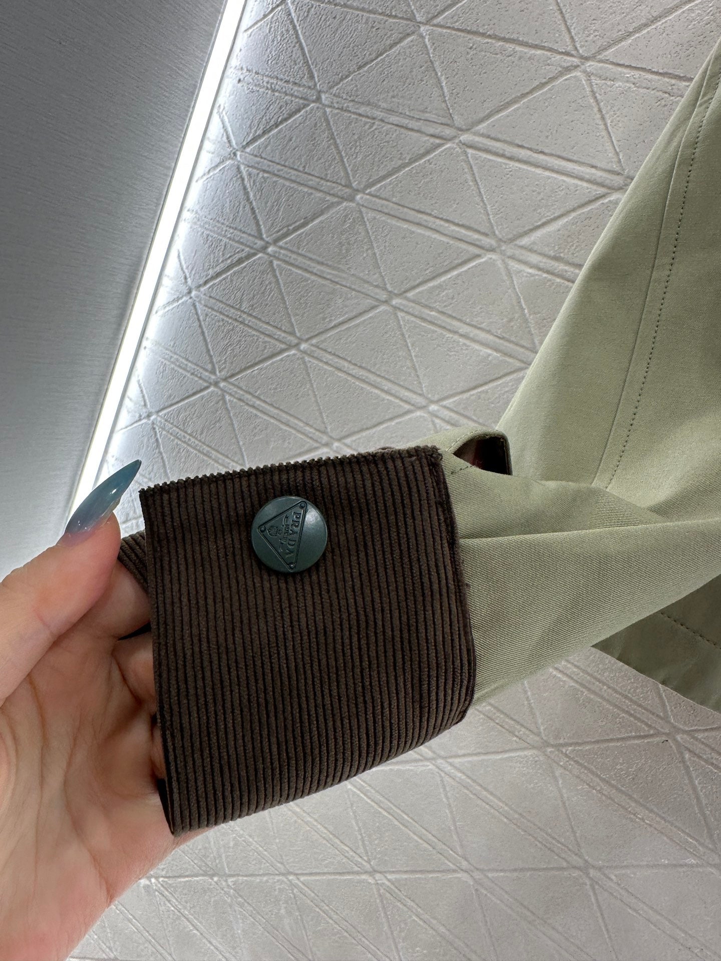 Pr 25 Corduroy collar jacket