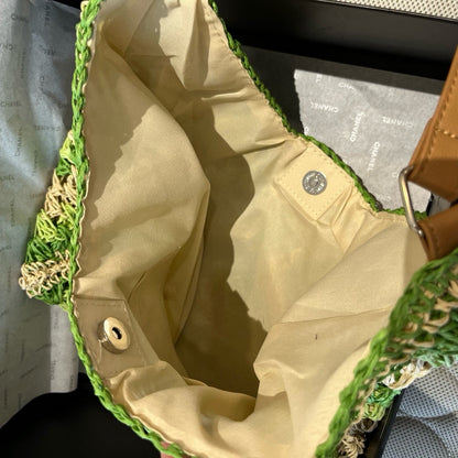 New straw bag