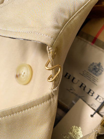 BU 25 Heritage Trench Long Windbreaker