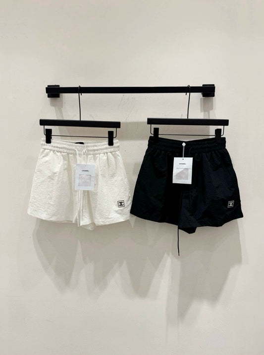 C 25 Neue lässige Shorts 