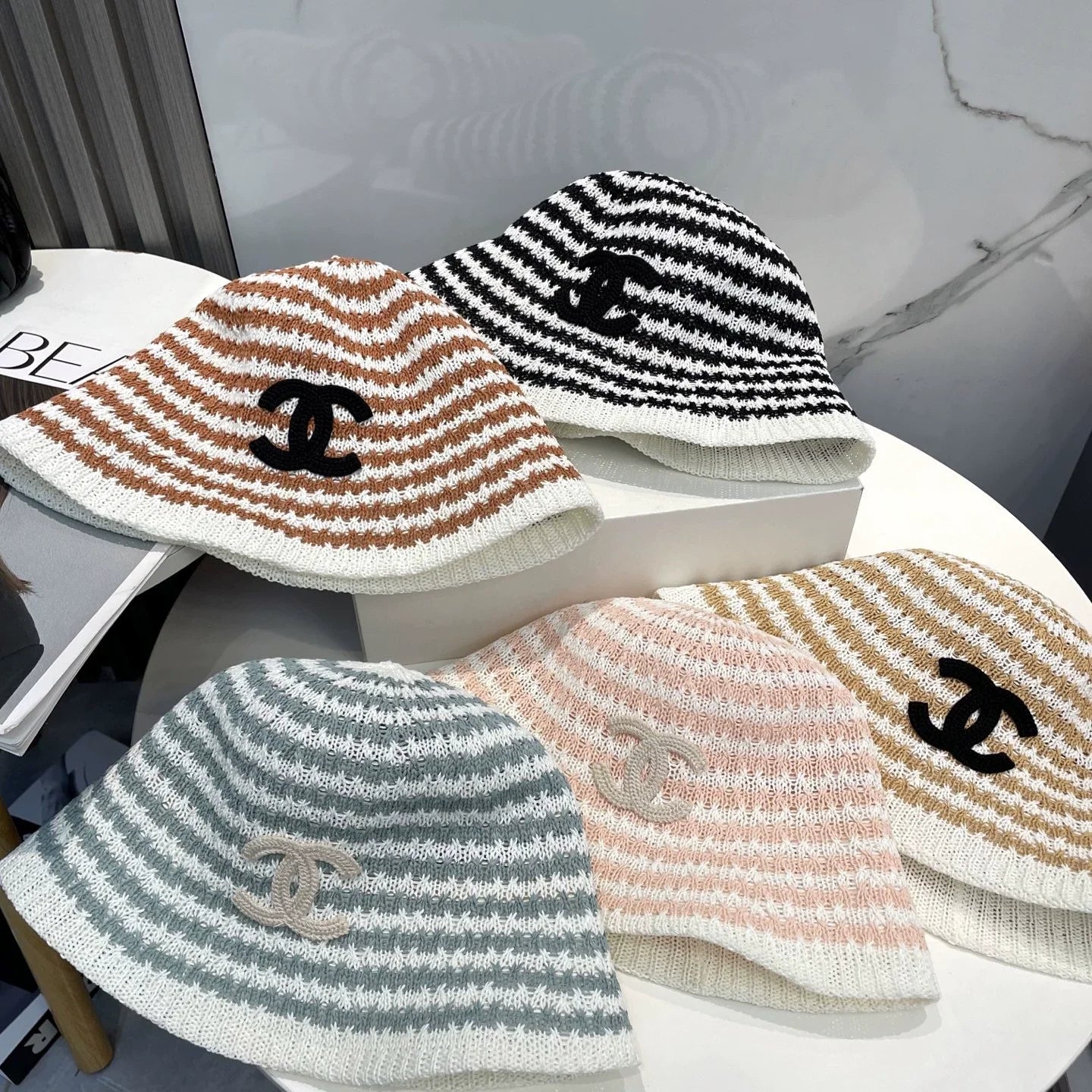 25 neue gestrickte Sommer-Bucket-Hüte