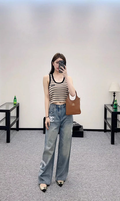 C Frühjahr/Sommer 25 Spitzenbestickte Jeanshose