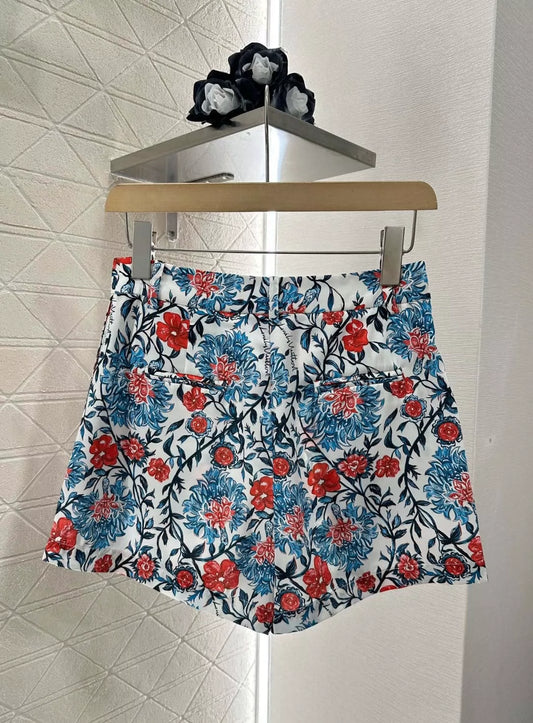 L 25 Shorts mit Blumenmuster 