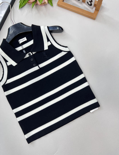 Y 25 New lapel embroidered letter striped vest.