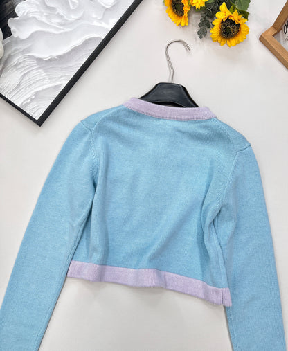 C 24 classic macaron color four-pocket contrast color knitted cardigan
