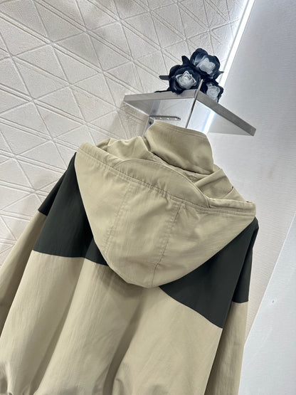 CE 2025 Sonnenschutz-Rushingjacke mit Kapuze 