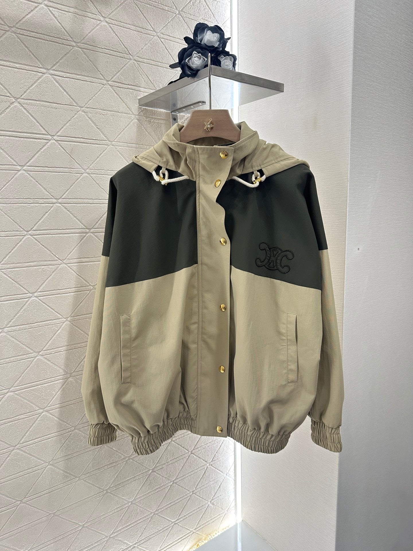 CE 2025 Sonnenschutz-Rushingjacke mit Kapuze 