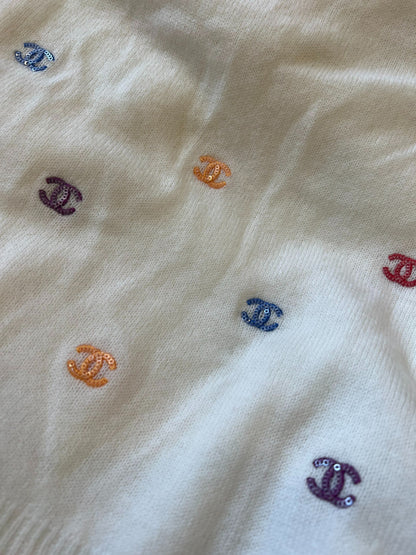 C 24 Buntes Logo-Schal