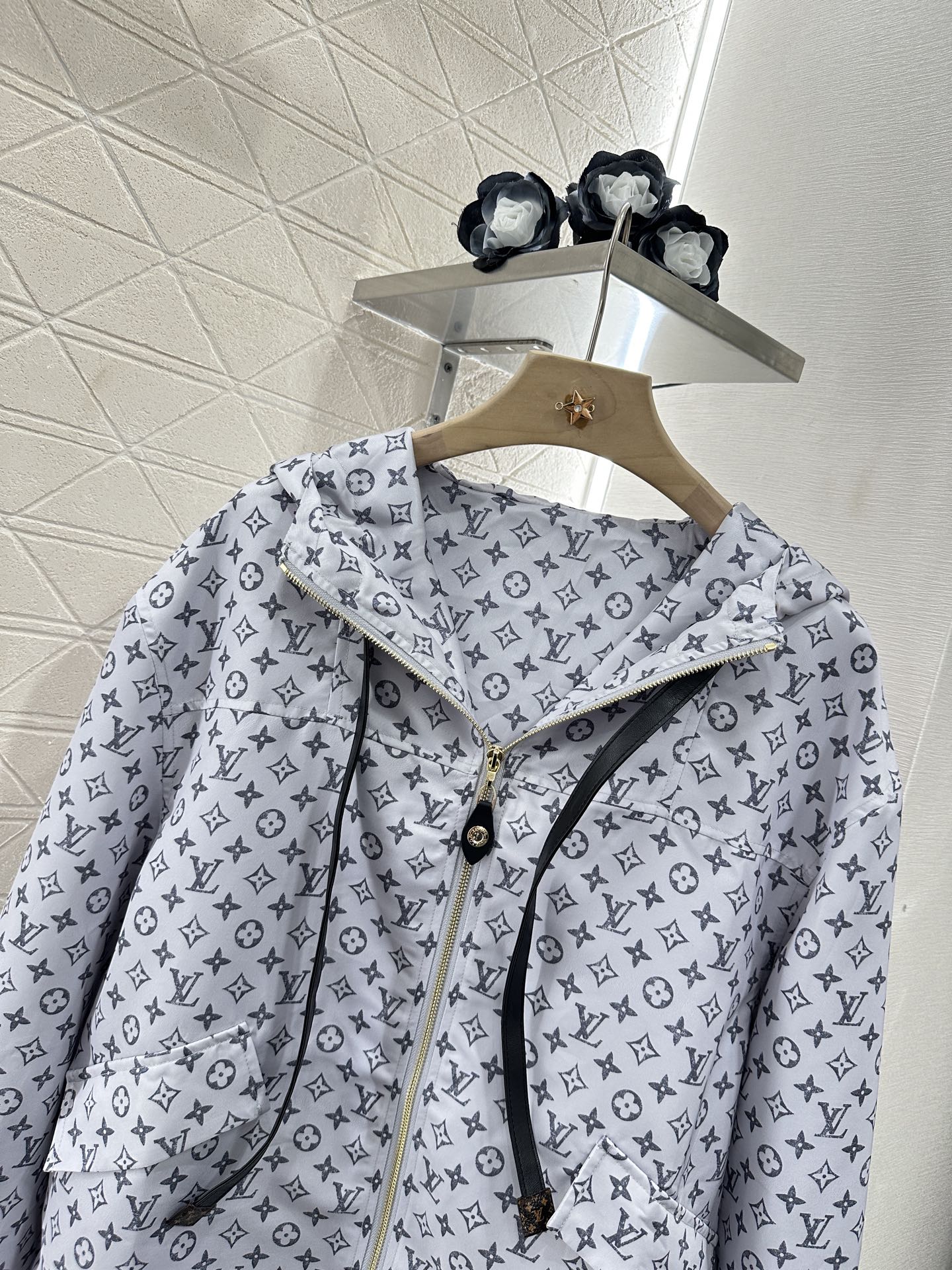 L 2025 Neuheiten Kapuzenjacke 