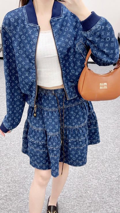 L  2025 new products Shirt and skirt suit