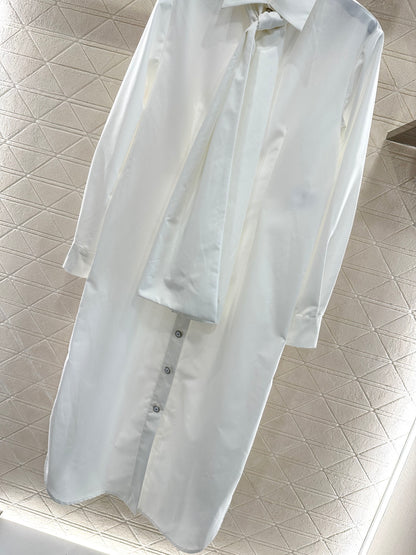 C 25 Ribbon-tied long shirt dress