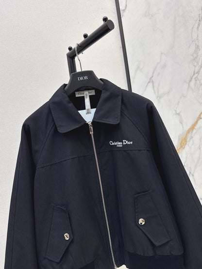 Di 25 Bee Embroidered Round Neck Coat