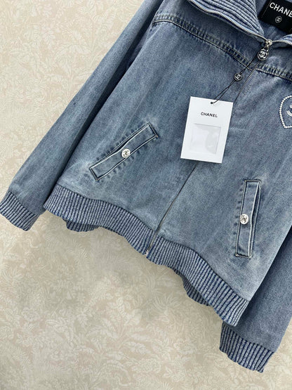 C 25 New Letter Heart Embroidered Denim Jacket