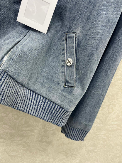 C 25 New Letter Heart Embroidered Denim Jacket