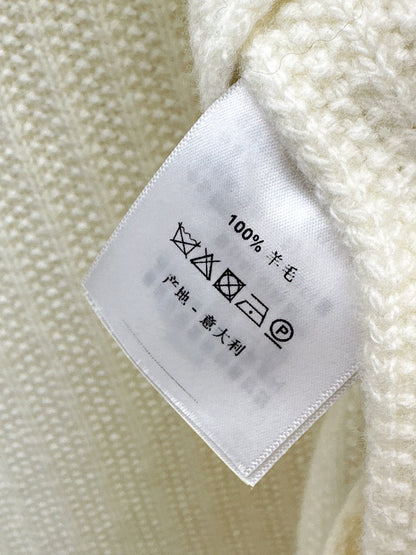 Lor 25 100% wool shawl cape