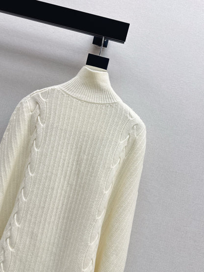Lor 25 100% wool shawl cape