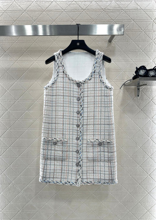 C 25 Woven wool vest dress
