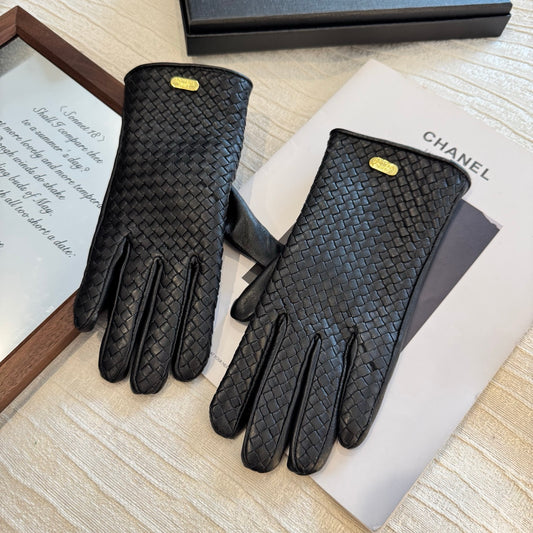 Bru 25 Fully woven sheepskin gloves