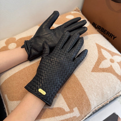 Bru 25 Fully woven sheepskin gloves