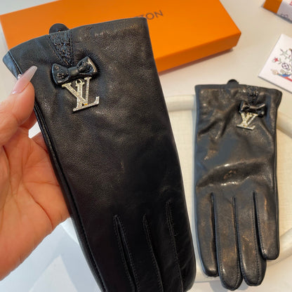 L 25 Bow-knot sheepskin gloves