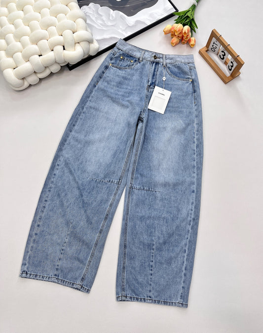 C 25 wide-leg jeans with logo at waist