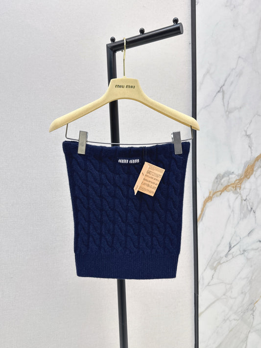 Mi 25 Cable Knit Tube Top