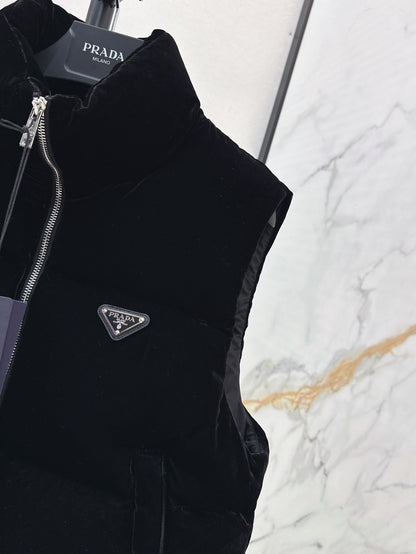 Pr 25 Stand collar velvet down vest
