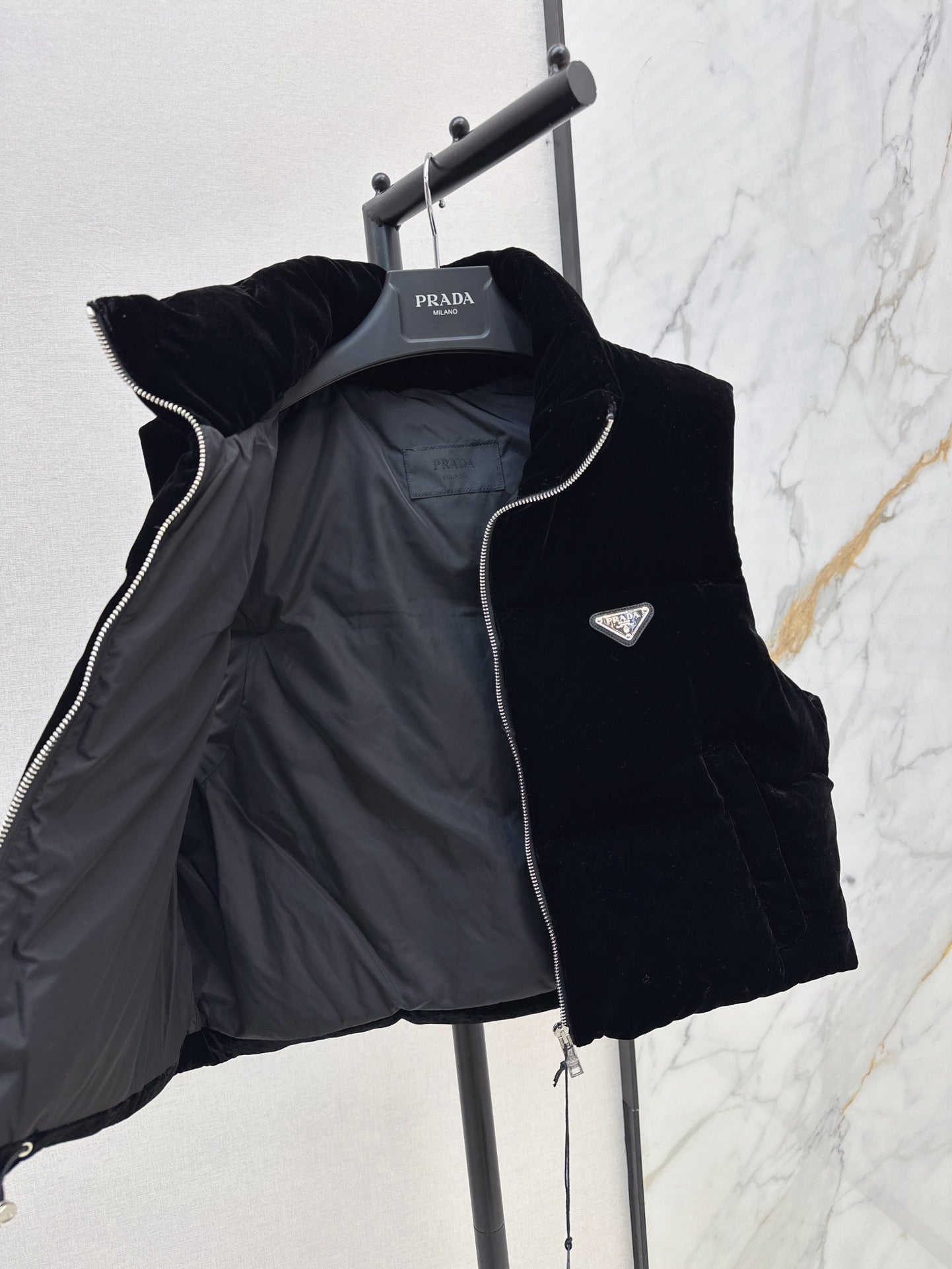 Pr 25 Stand collar velvet down vest