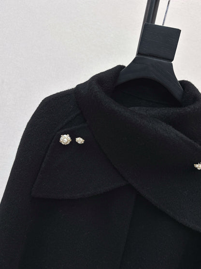 Di 25 Double-faced wool cape coat