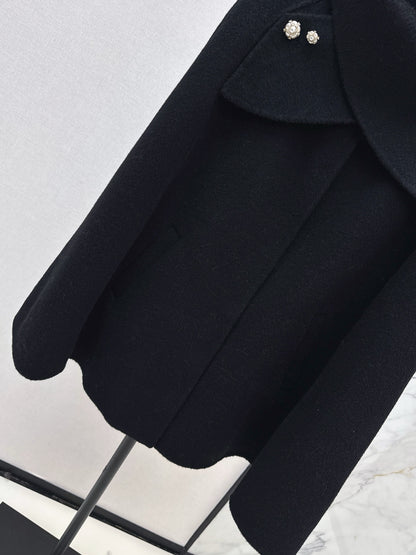 Di 25 Double-faced wool cape coat
